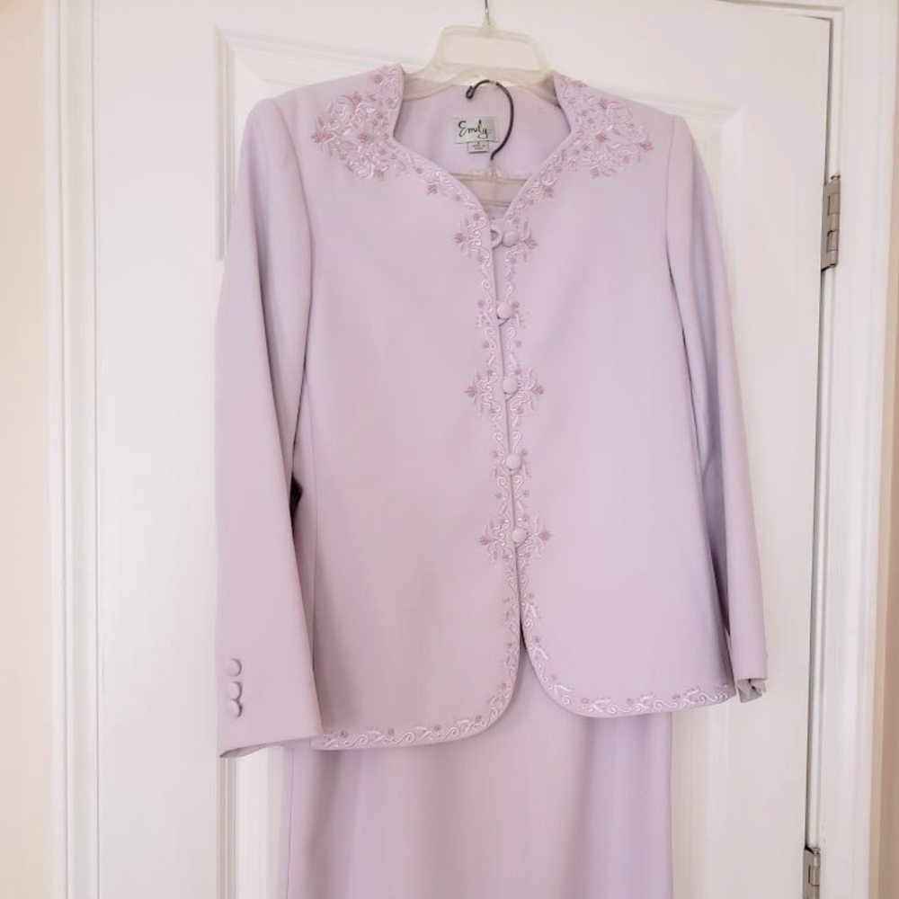 Emily… Sz 6 Long Skirt-Jacket Formal Wear Set